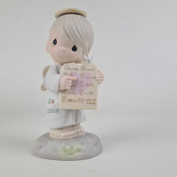 Precious Moments 521868 The Greatest Of These Is Love Porcelain Figurine Vntg - Picture 2 of 7